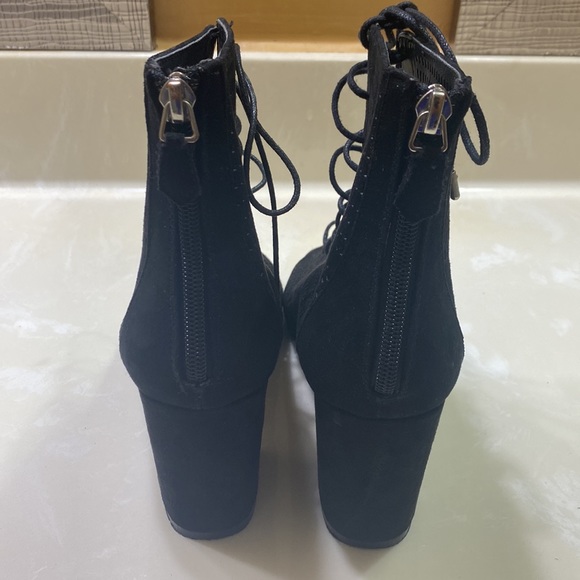 Women’s Open Toe Booties Size 7 1/2 - Picture 3 of 3